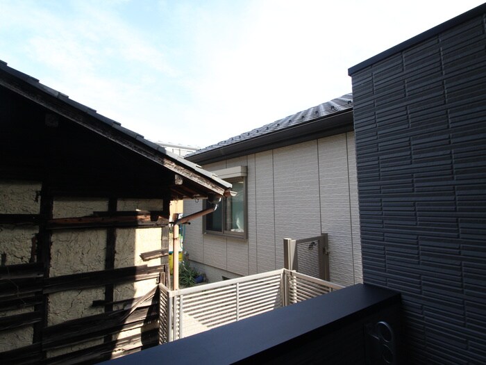 物件内観写真22　(室内からの展望)