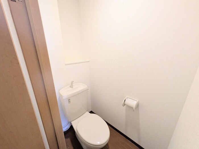 物件内観写真17　(トイレ)