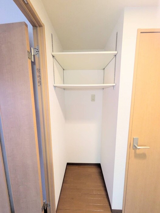 物件内観写真17　(収納)