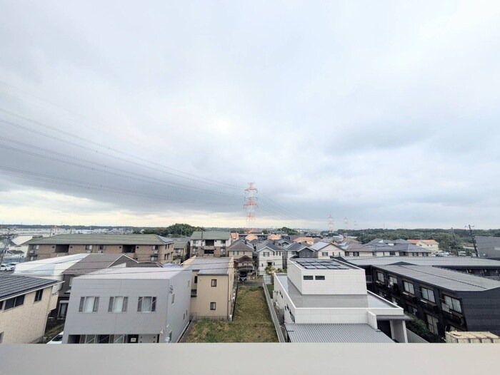 物件内観写真22　(室内からの展望)