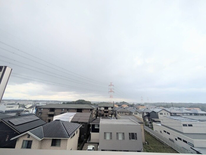 物件内観写真22　(室内からの展望)