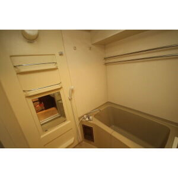 物件内観写真5　(バス／シャワールーム等)