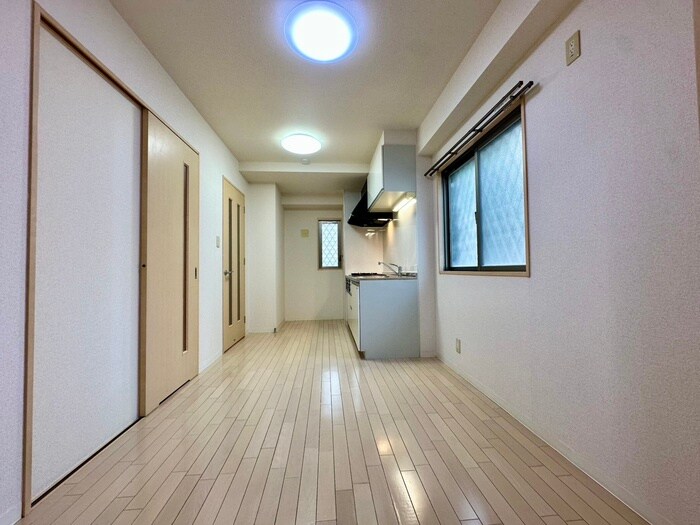 物件内観写真11　(居室)