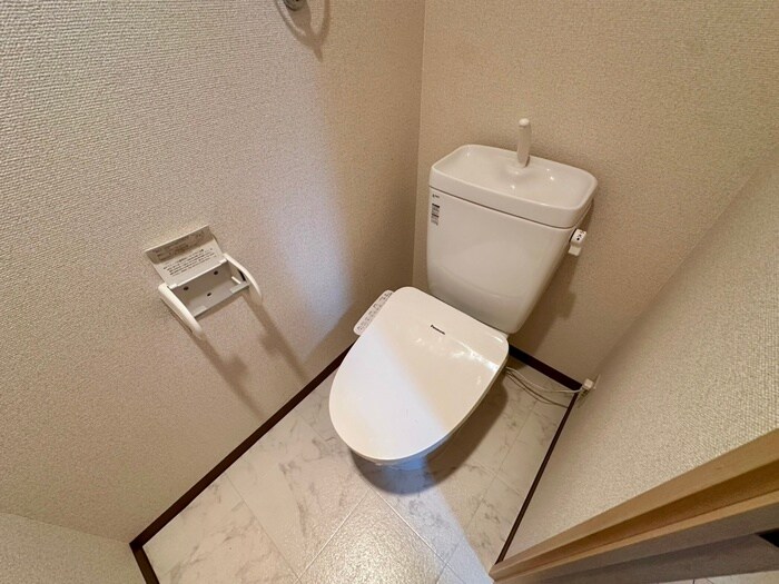 物件内観写真18　(トイレ)