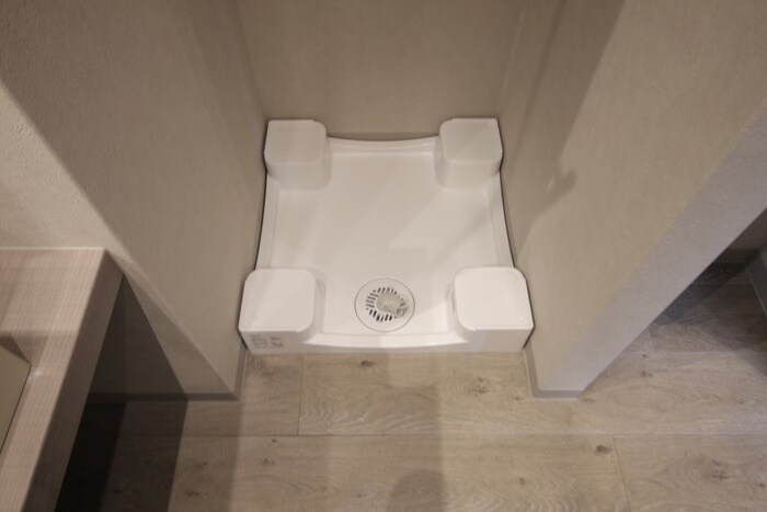 物件内観写真11　(洗濯機置場)