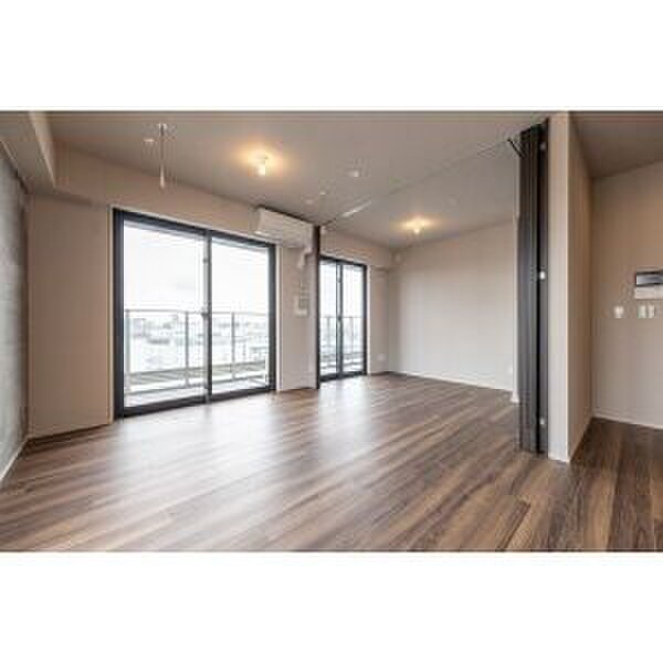 物件内観写真9　(居室)