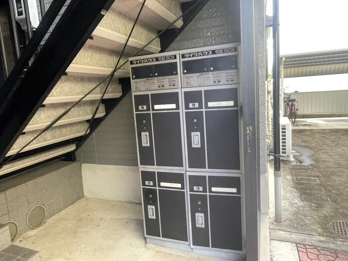 物件外観写真6　(建物設備)