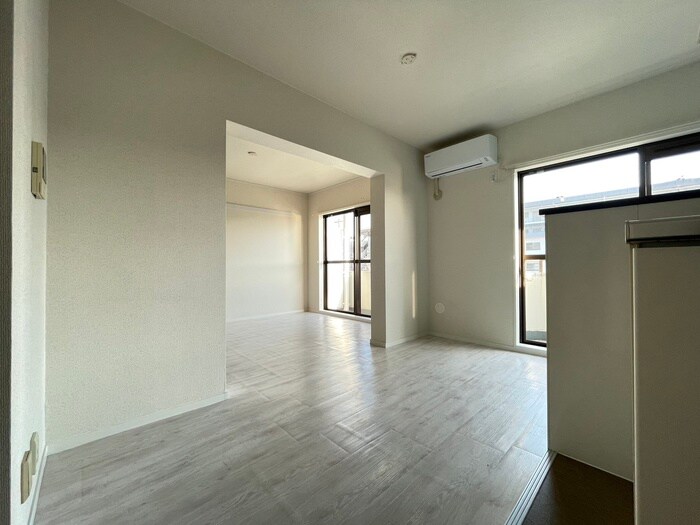 物件内観写真8　(居室)