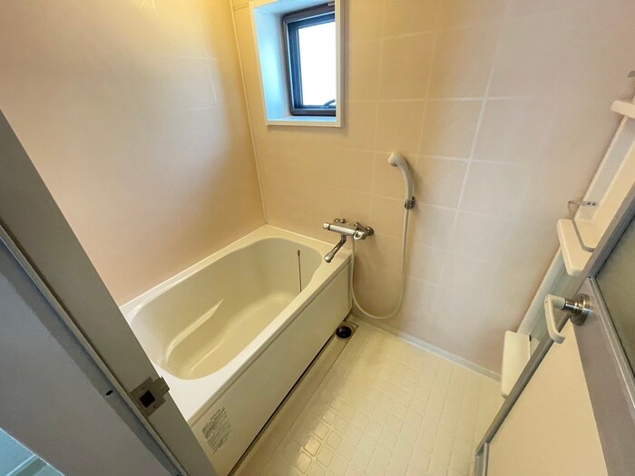 物件内観写真10　(バス／シャワールーム等)