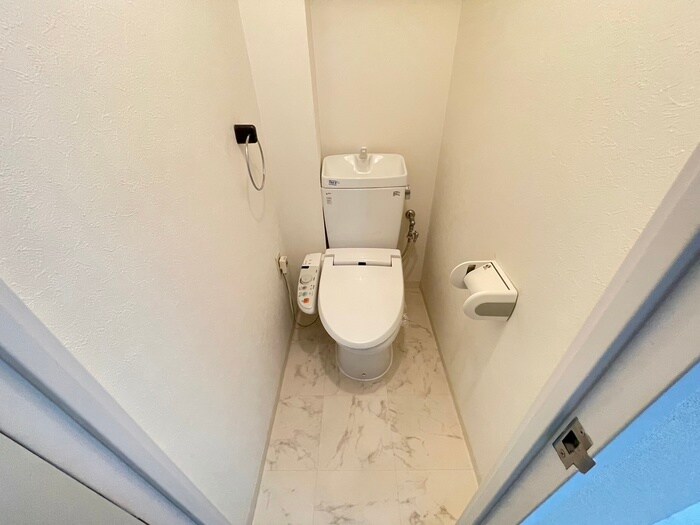 物件内観写真11　(トイレ)