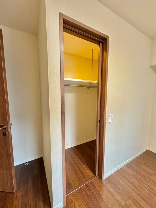 物件内観写真9　(収納)