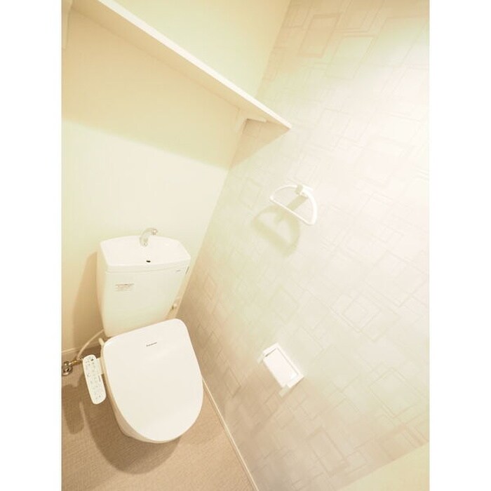 物件内観写真13　(トイレ)