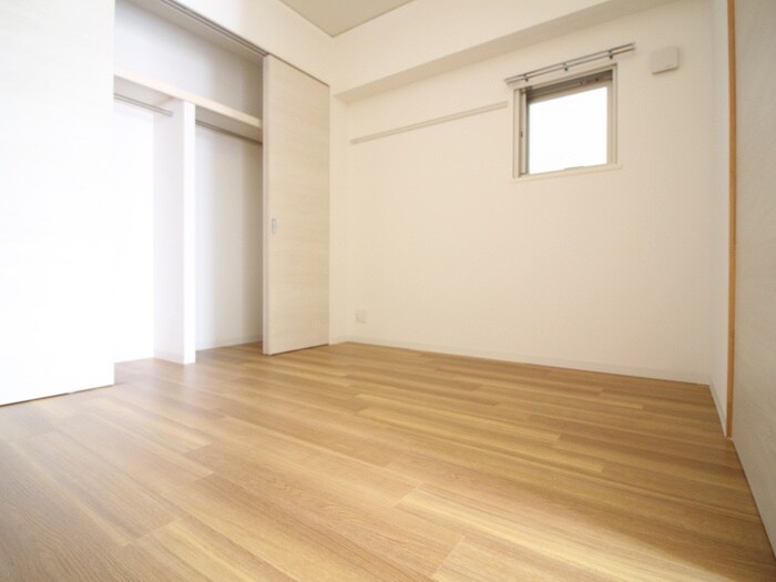 物件内観写真12　(居室)