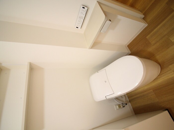 物件内観写真16　(トイレ)