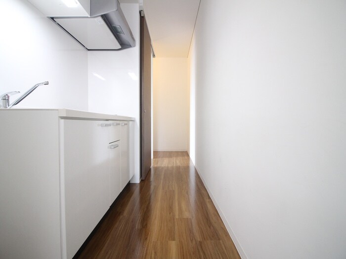 物件内観写真20　(廊下)
