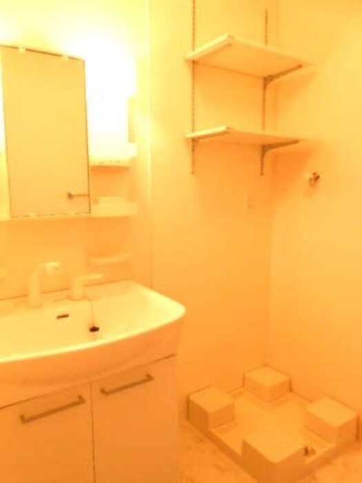 物件内観写真6　(洗面)