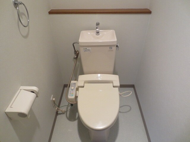 物件内観写真15　(トイレ)