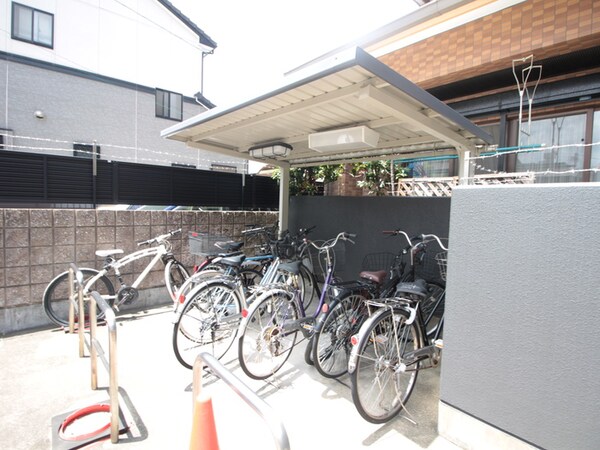 駐輪場