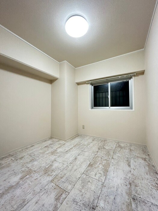 物件内観写真22　(居室)