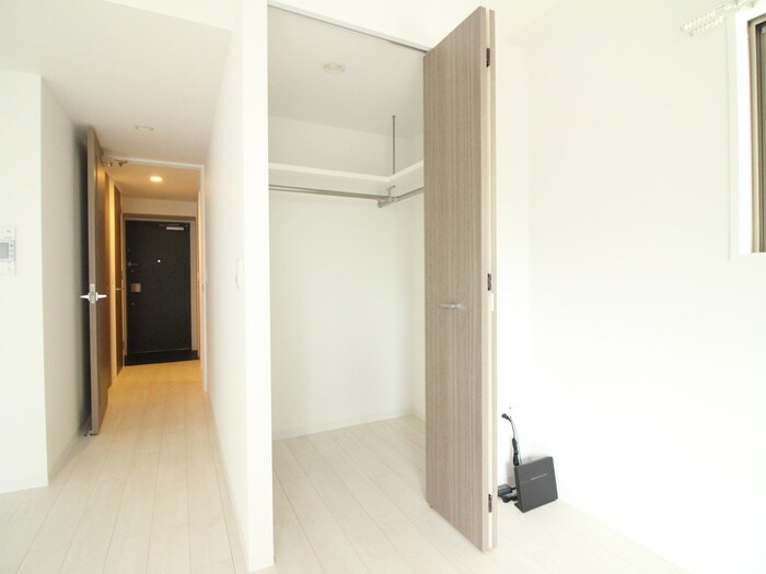 物件内観写真10　(収納)