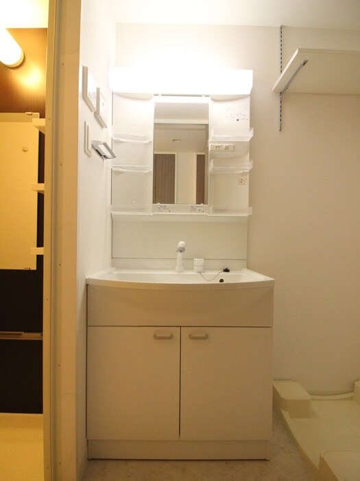 物件内観写真13　(洗面)