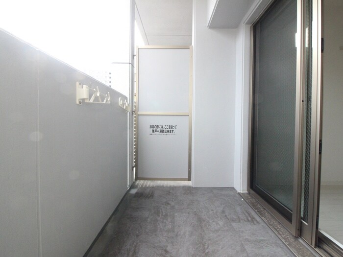 物件内観写真21　(ベランダ・バルコニー)