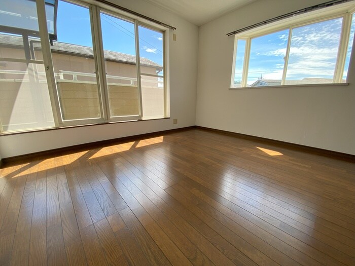 物件内観写真13　(居室)