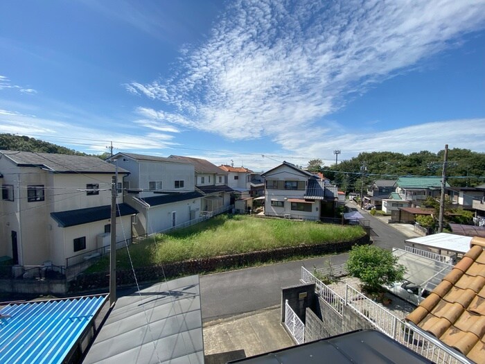 物件内観写真16　(室内からの展望)