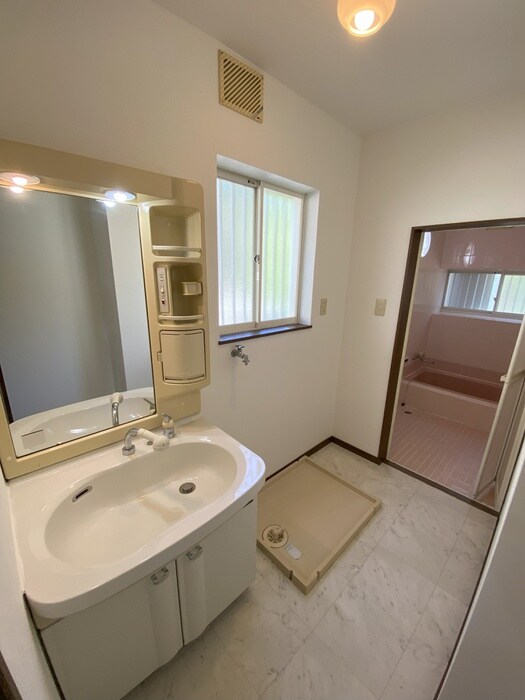 物件内観写真20　(洗面)