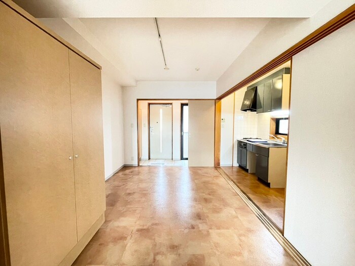 物件内観写真8　(居室)