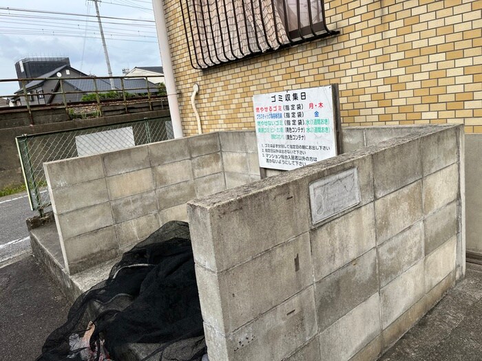 物件外観写真5　(建物設備)