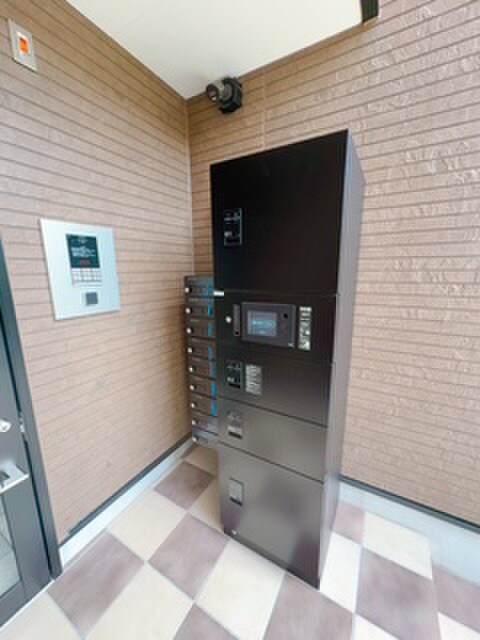 物件外観写真4　(建物設備)