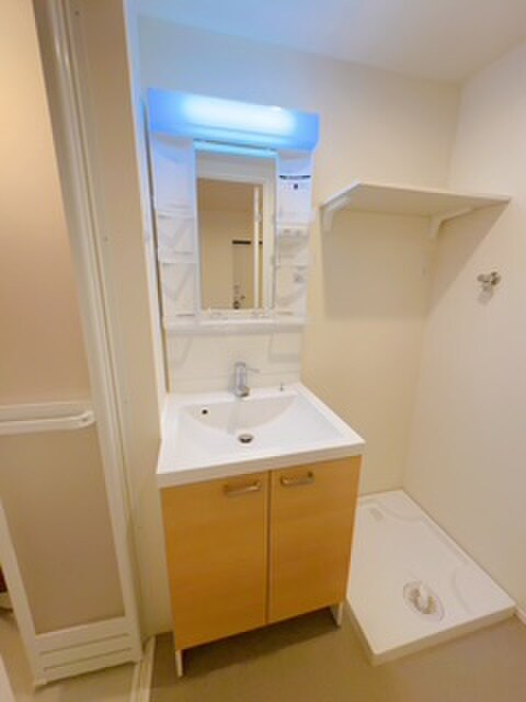 物件内観写真12　(洗面)