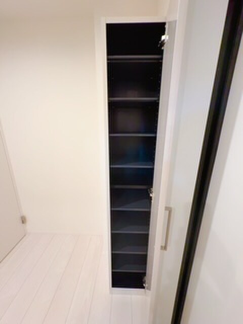 物件内観写真16　(靴箱)