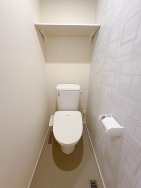 物件内観写真17　(トイレ)