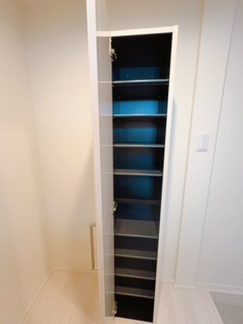 物件内観写真17　(靴箱)