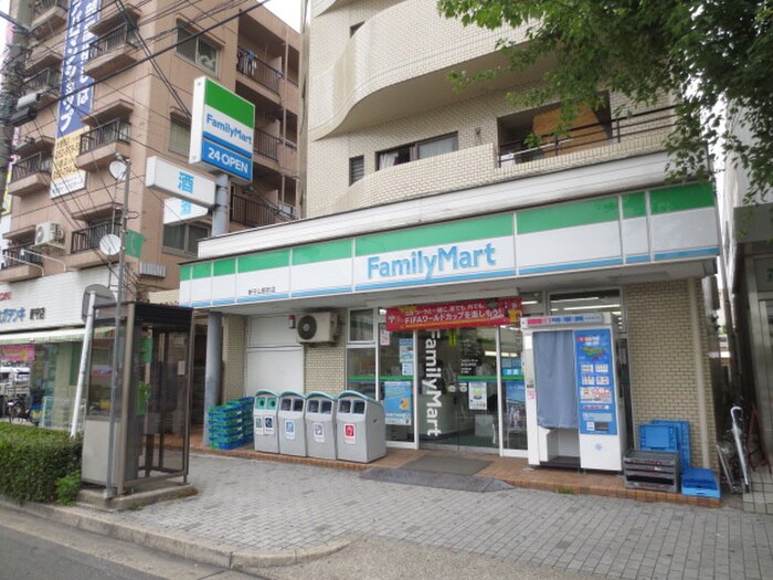 ファミリーマート新守山駅前店