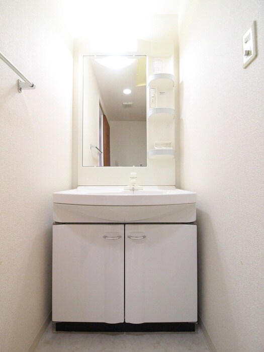 物件内観写真10　(洗面)