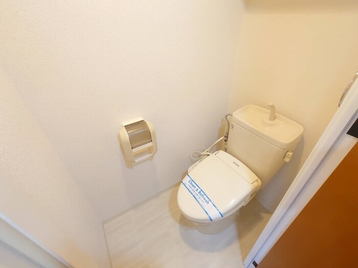 物件内観写真10　(トイレ)