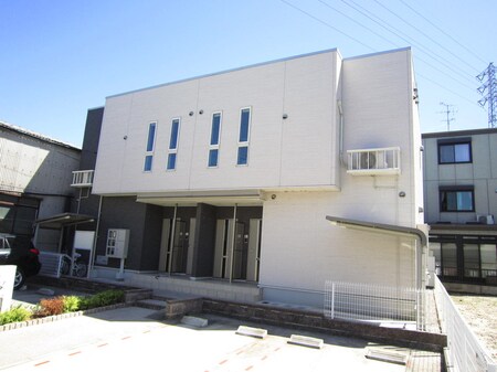 ラッフィナート外観写真