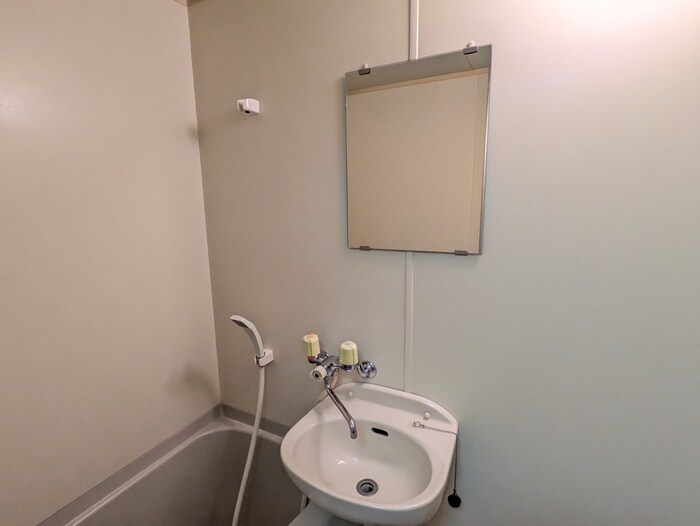 物件内観写真13　(洗面)