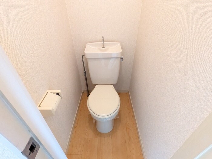 物件内観写真13　(トイレ)