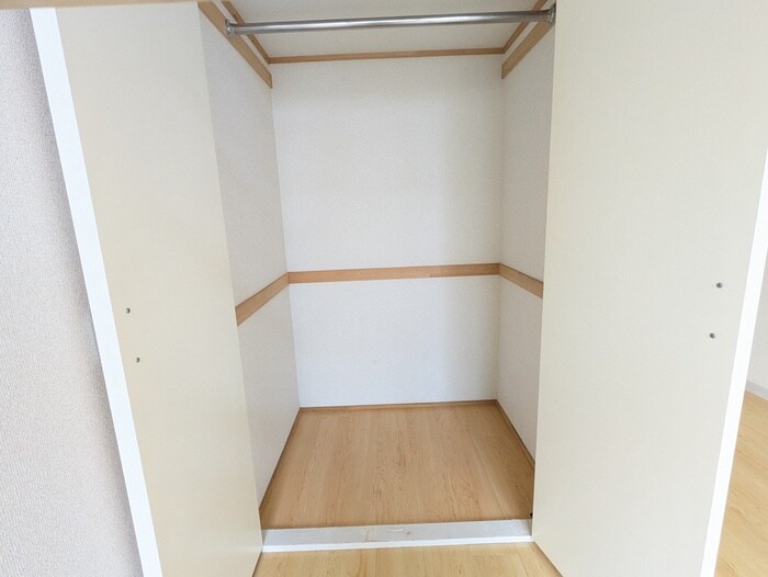 物件内観写真14　(収納)