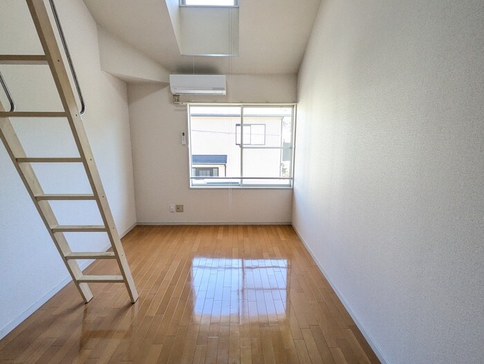 物件内観写真19　(居室)