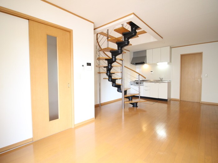 物件内観写真8　(居室)