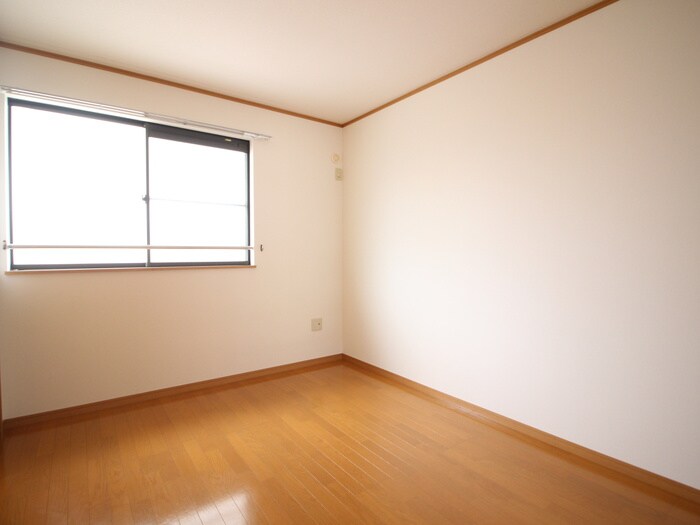 物件内観写真15　(居室)