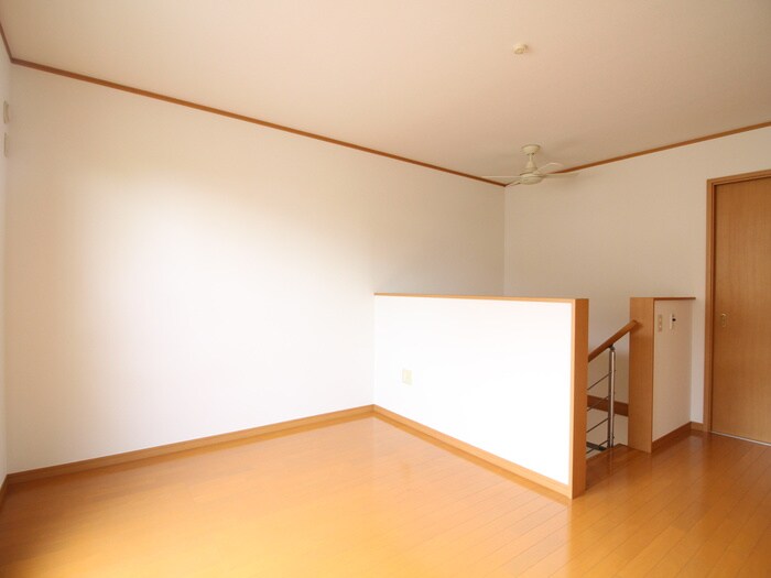 物件内観写真16　(居室)