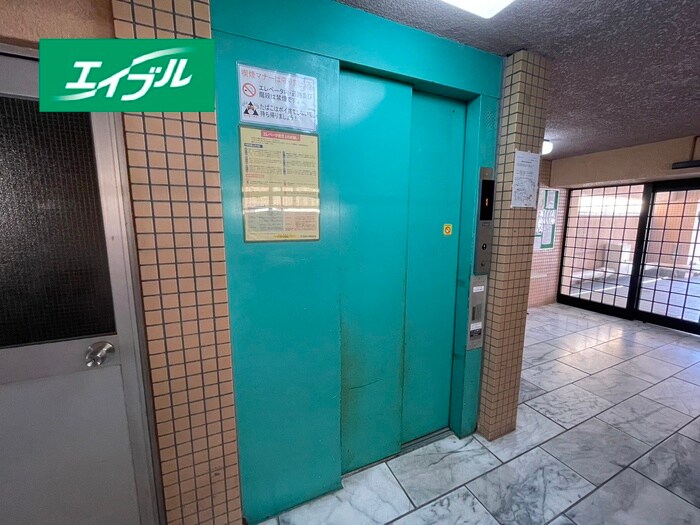 物件外観写真4　(建物設備)