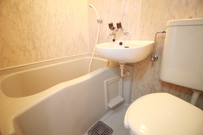 バス／シャワールーム等