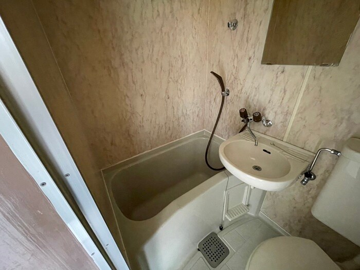 バス／シャワールーム等